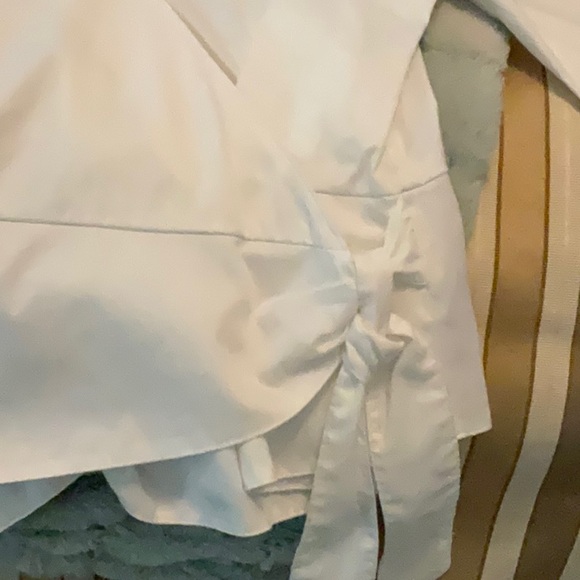 White, 100% cotton shirt - Picture 4 of 8